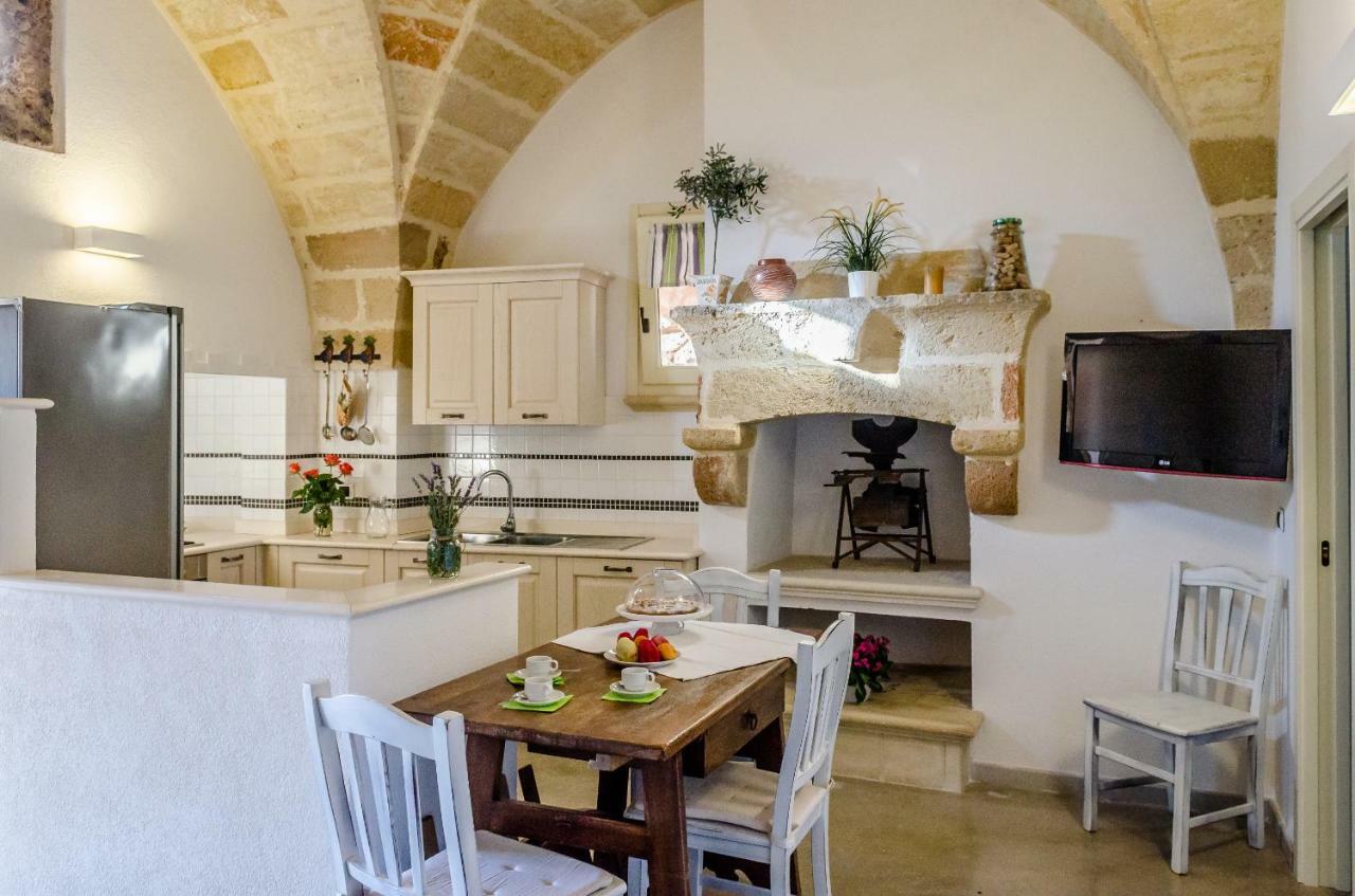 Trulli Altomare Villa Alliste Exteriör bild