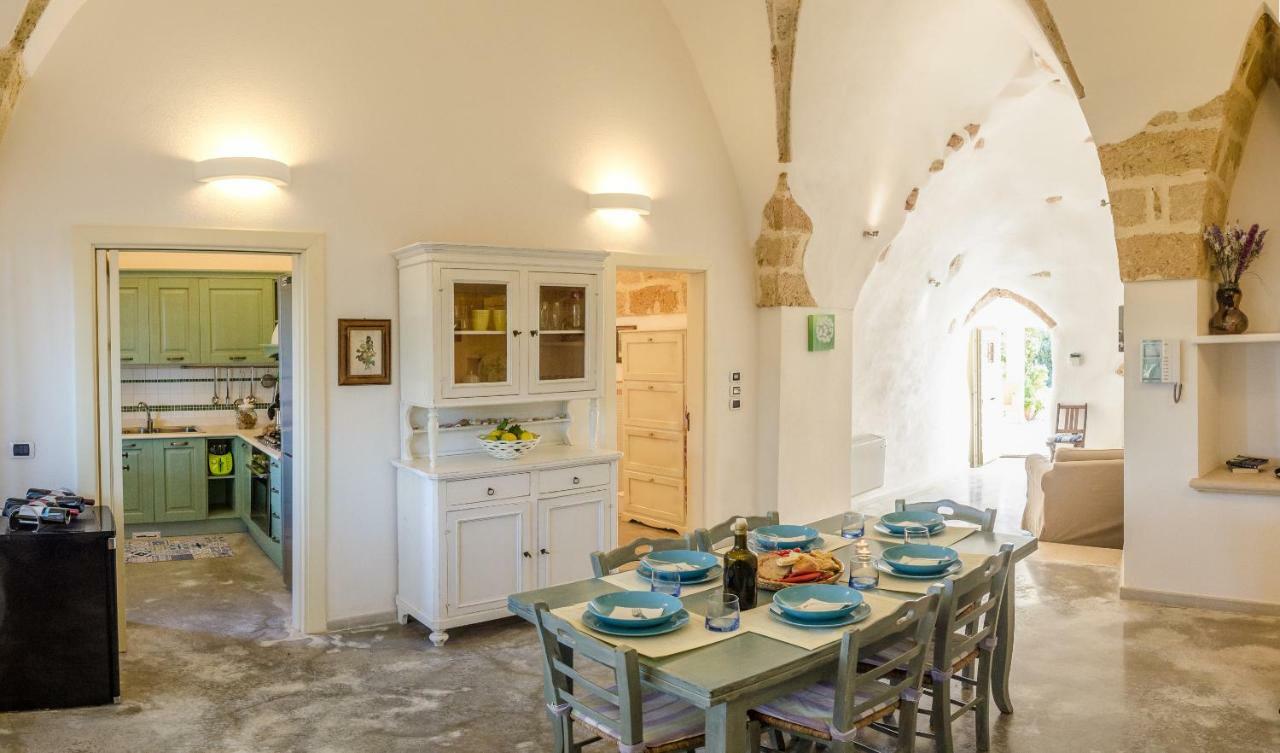 Trulli Altomare Villa Alliste Exteriör bild